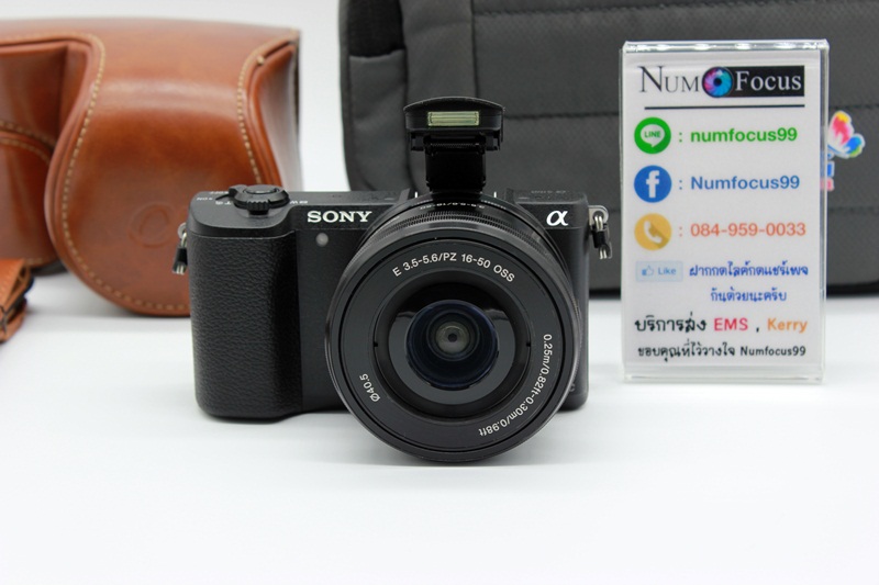 Sony a5100 เลนส์ 16-50mm สีดำ ซัตเตอร์ 1พัน อดีตประกัน สภาพสวย ใช้งานน้อย ถ่ายรูปตัวเองได้คับ มี WIFI ในตัว อุปกรณ์พร้อมเคสหนัง กระเป๋าครับ